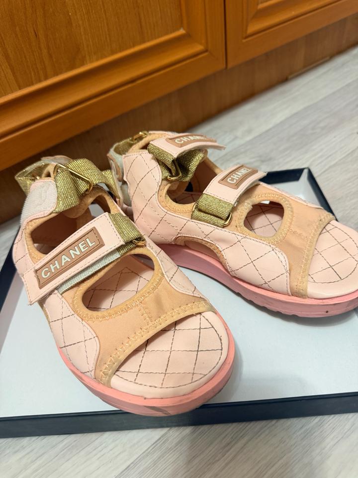 Сандалии Chanel