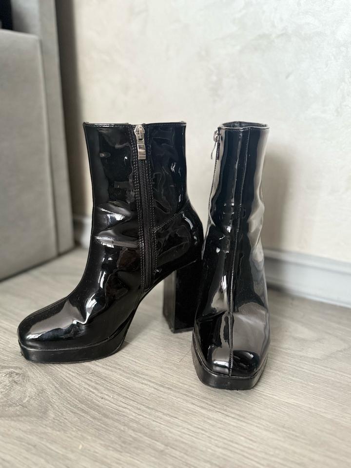 Сапоги reserved