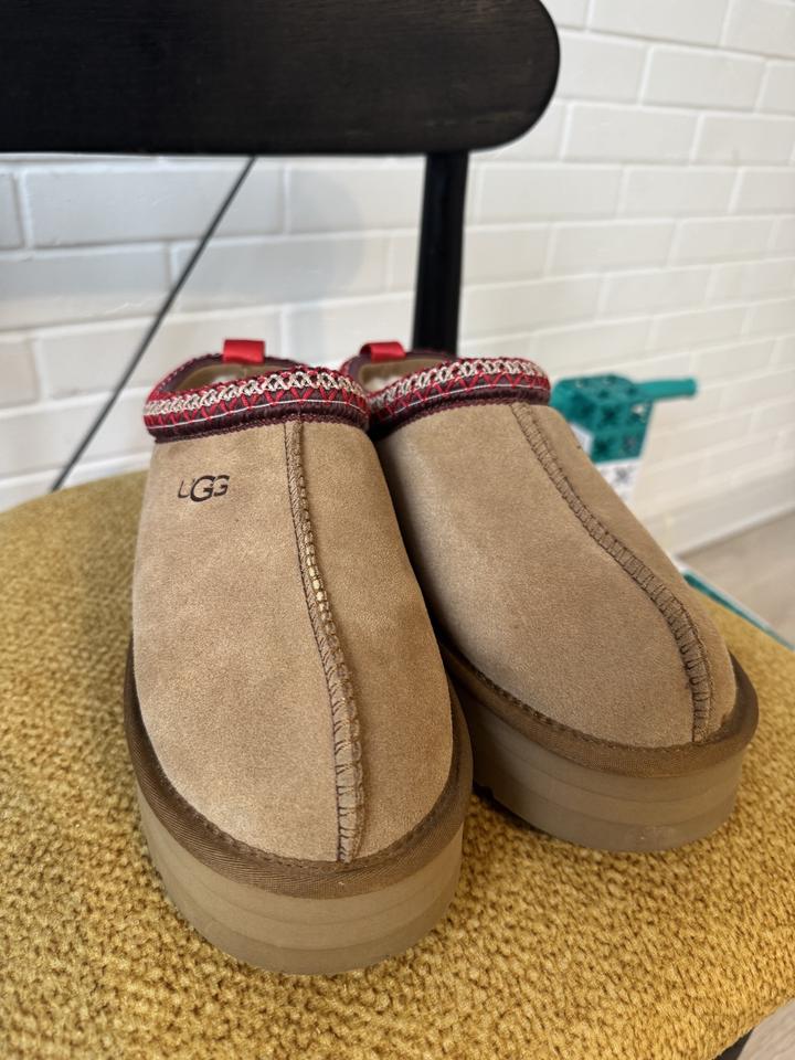 Ugg Tasman