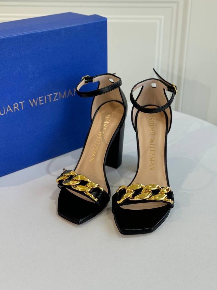 Босоножки Stuart Weitzman