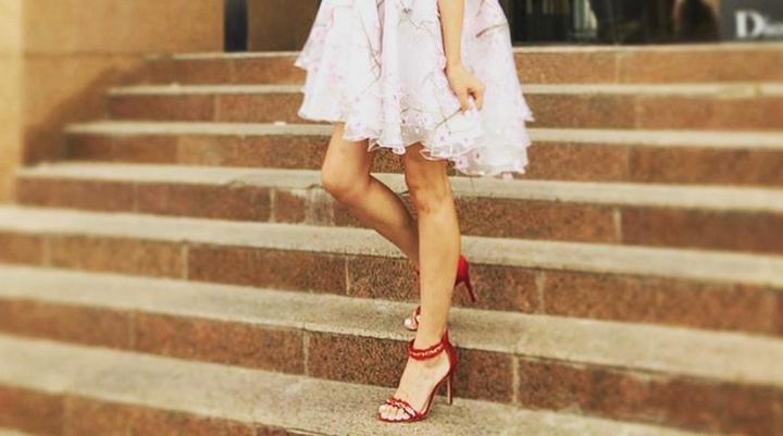 Босоножки Guess