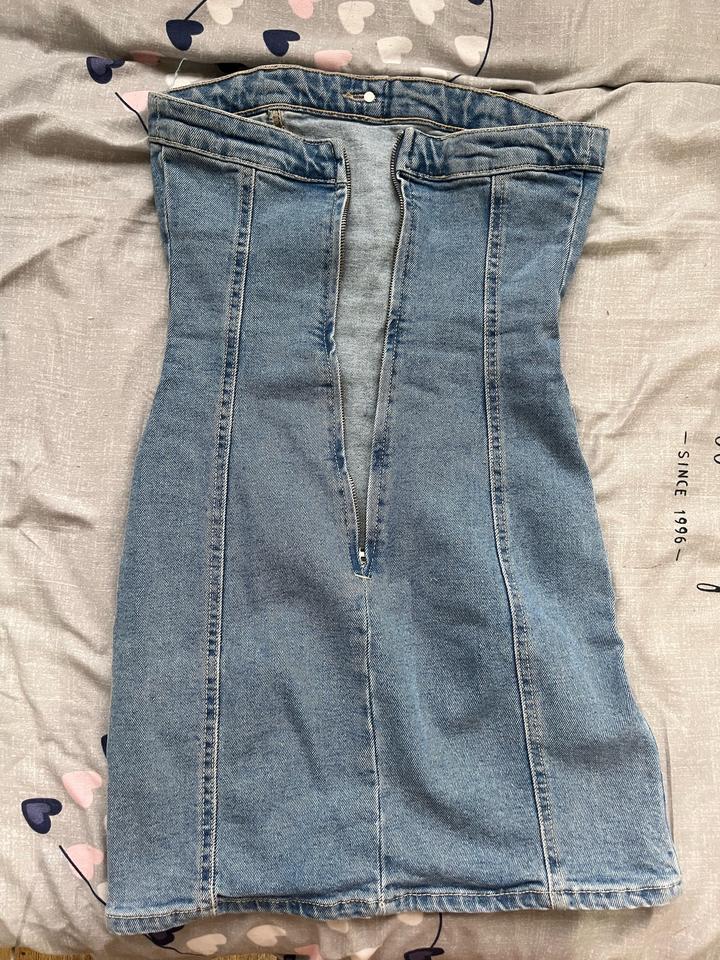 джинсовое платье stradivarius