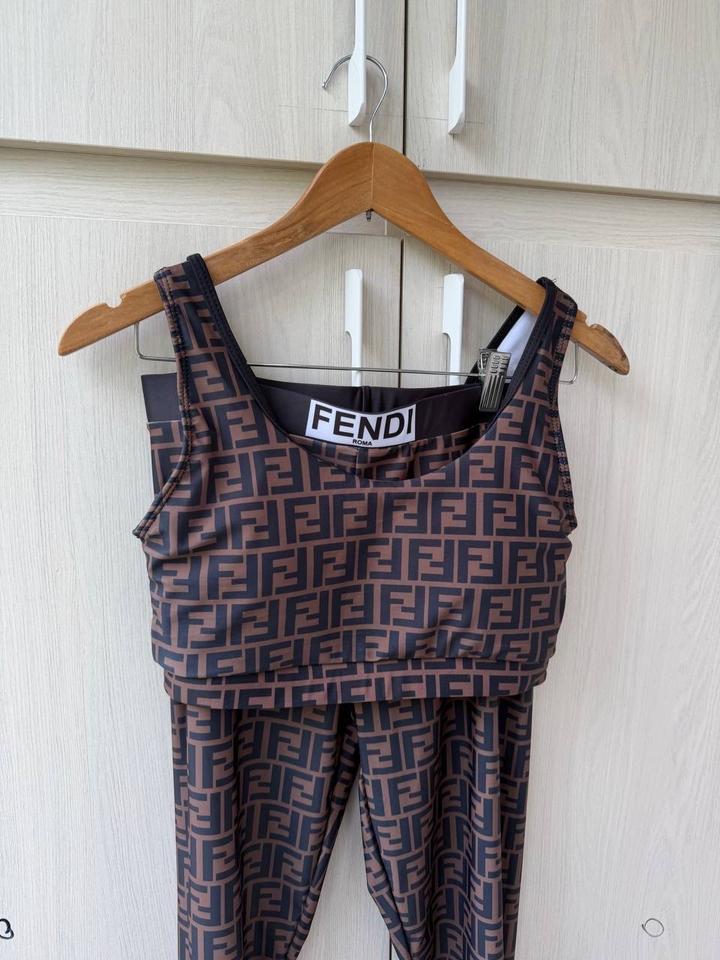 Спортивный костюм под Fendi