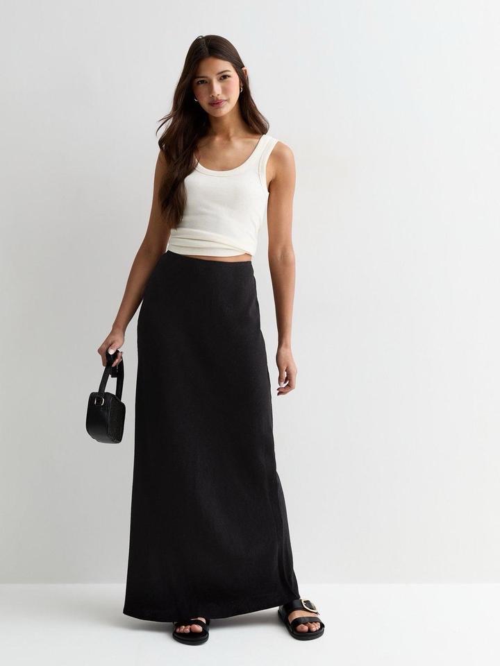 Льняная новая юбка Clothe