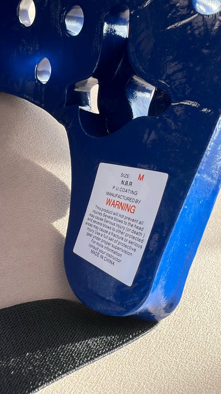 Шлем и щитки для тхэквондо