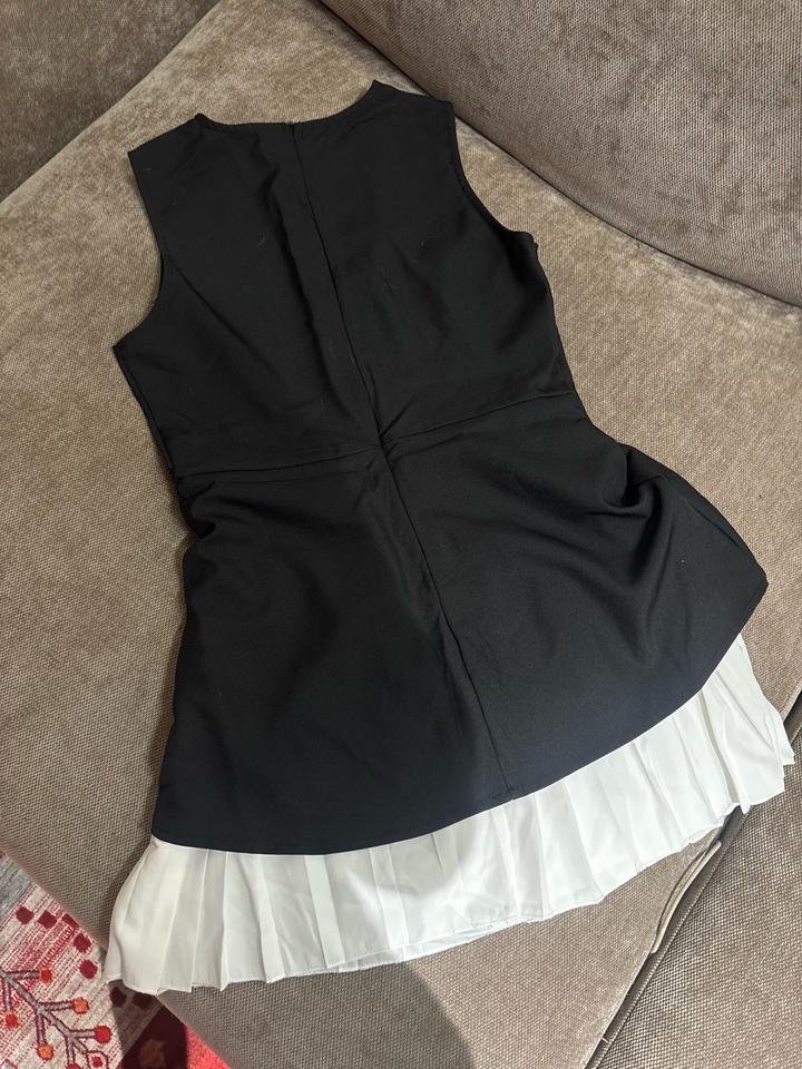 Платье без бренда