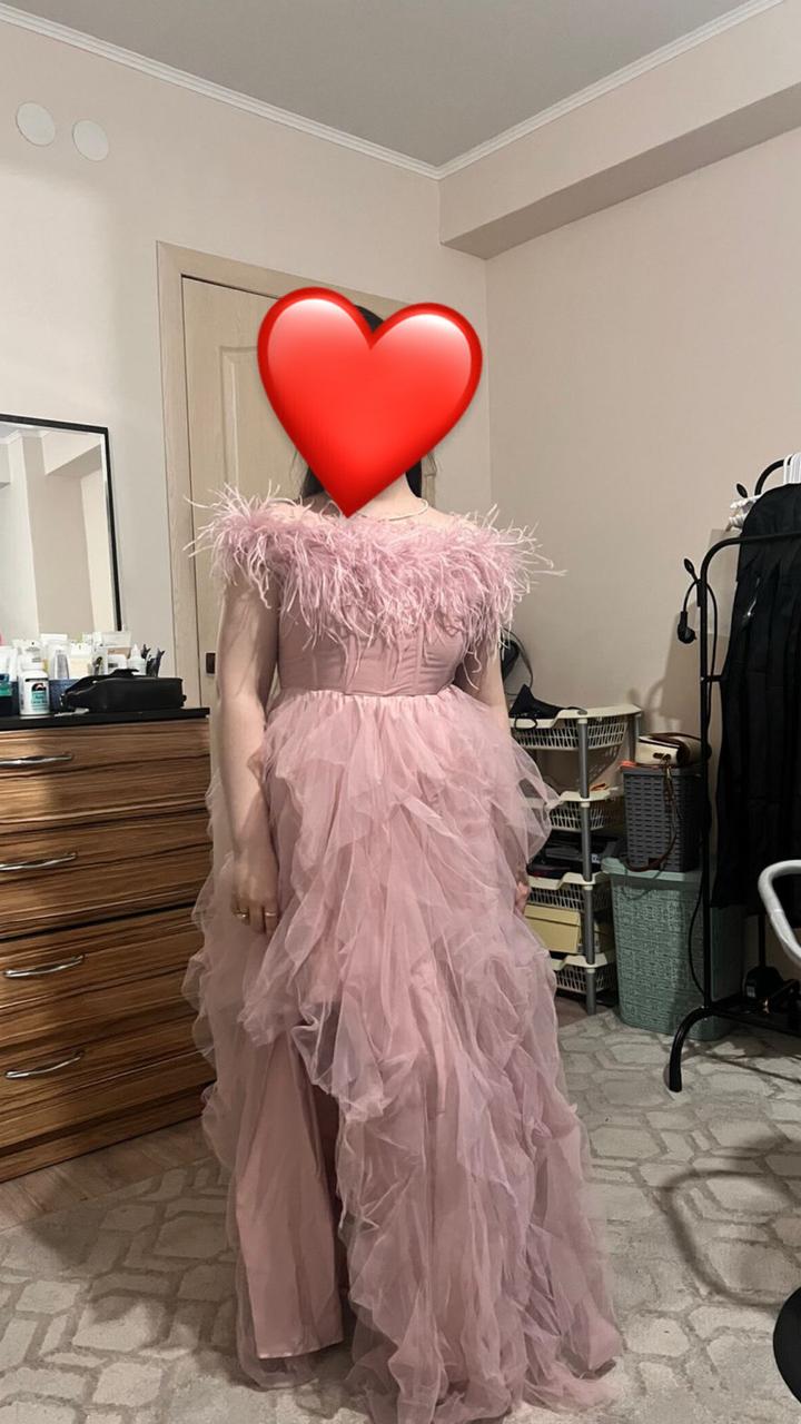 Платье от Secret store