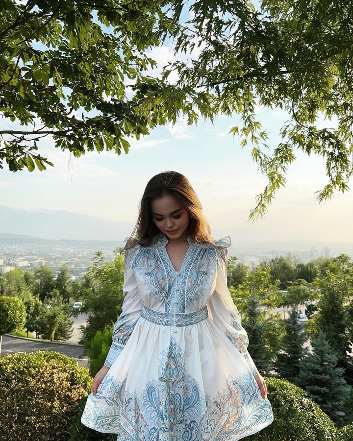 Платье