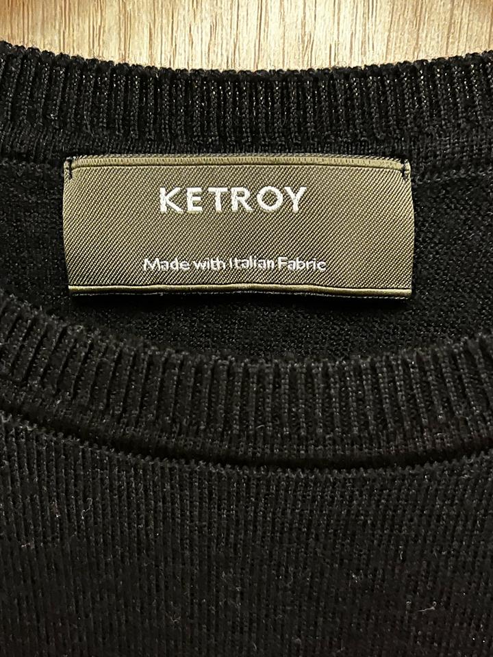 Тонкий свитер