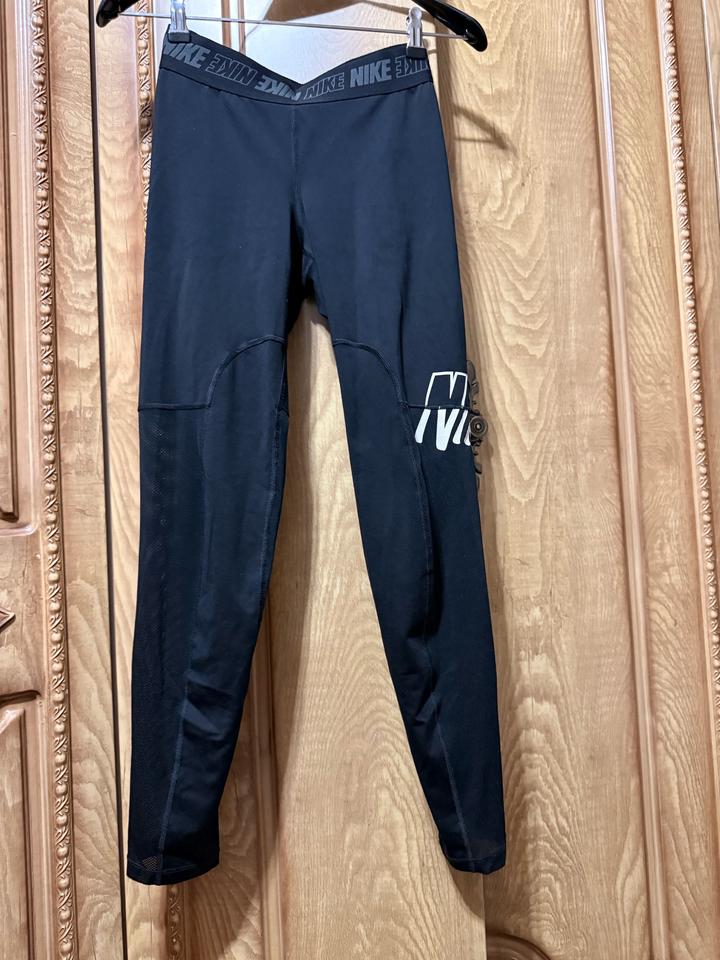 Nike Dri-FIT( лосины)