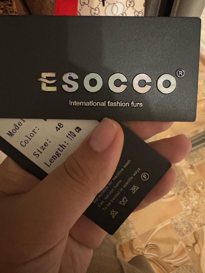 Шуба бренд Esocco