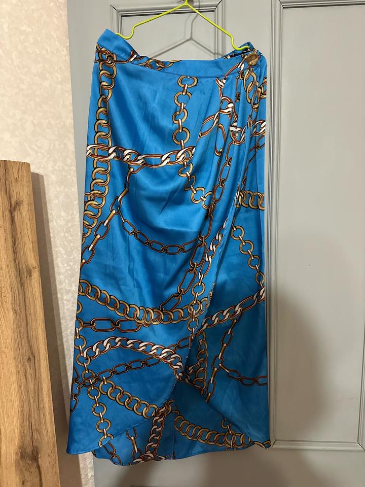 Юбка Zara в стиле Moschino 💙