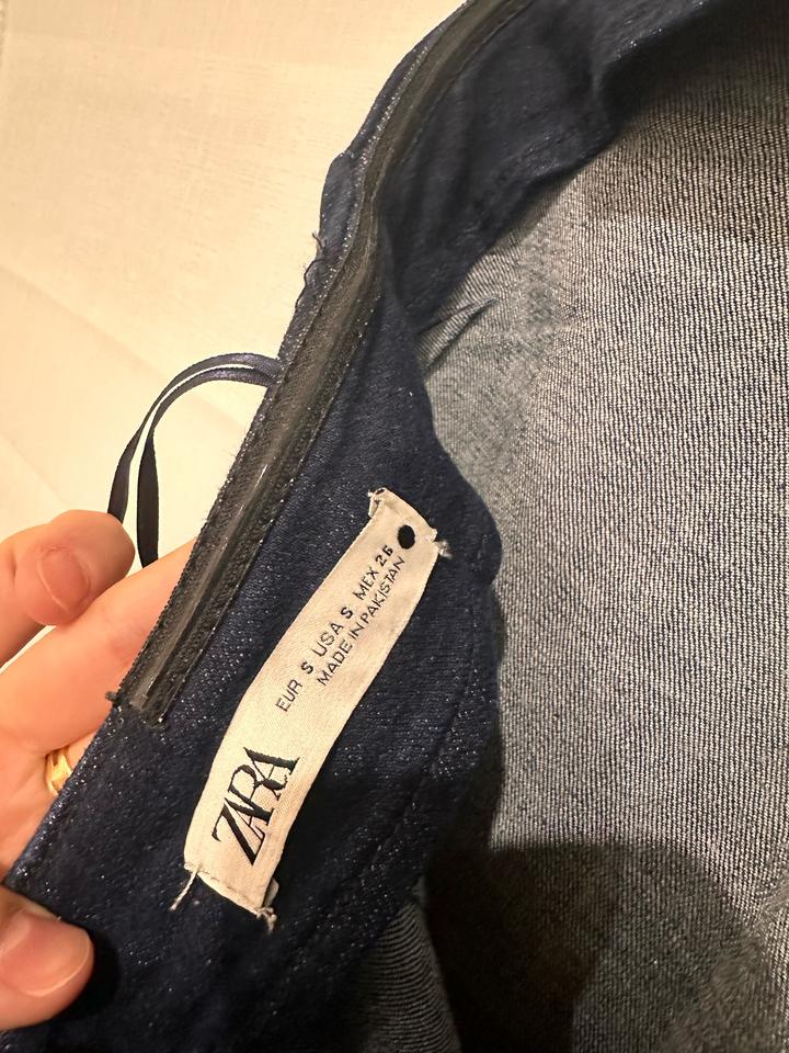 Джинсовое платье Zara