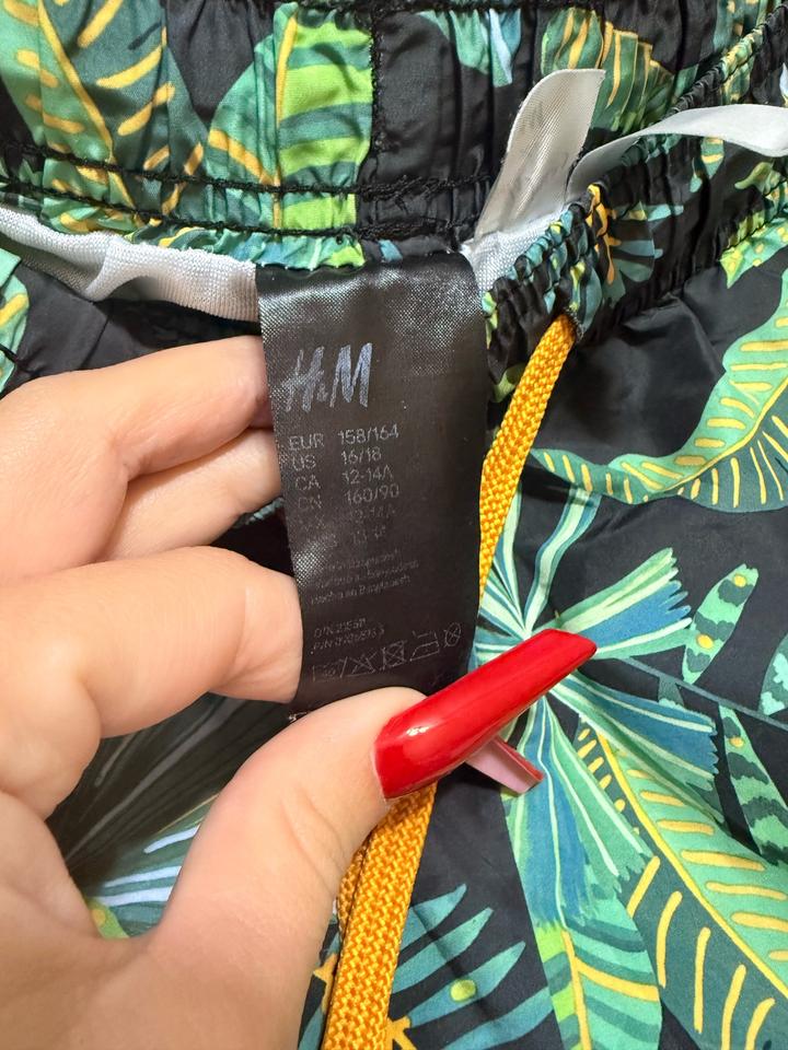 Пляжные шорты H&M для мальчика 12–14 лет