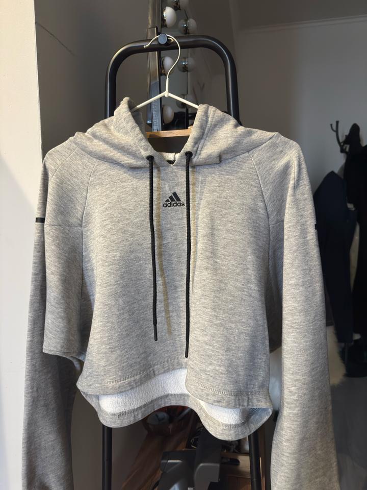 Худи толстовка Adidas худи кроп