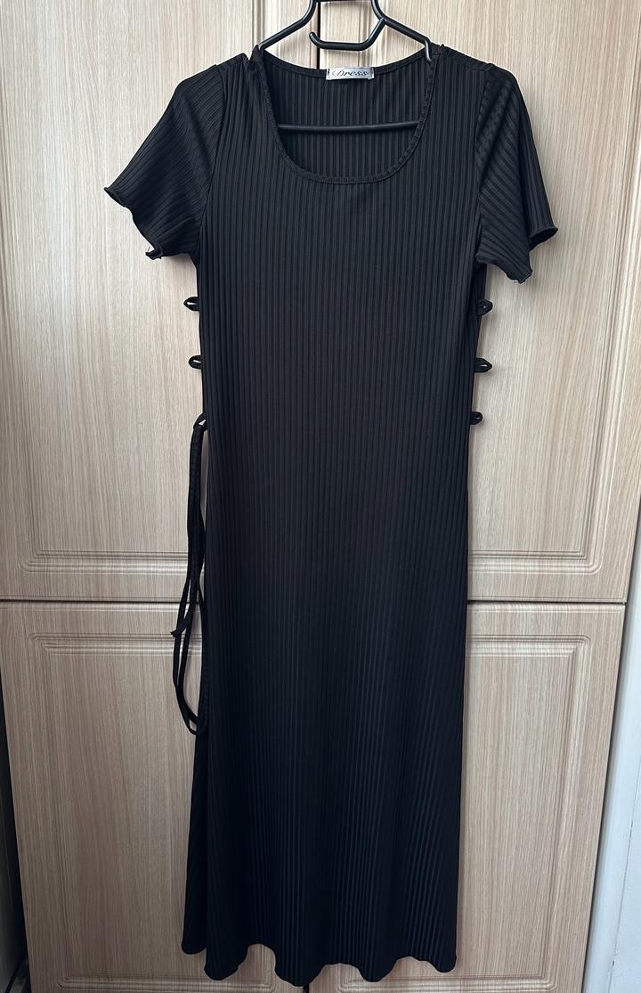 Черное платье