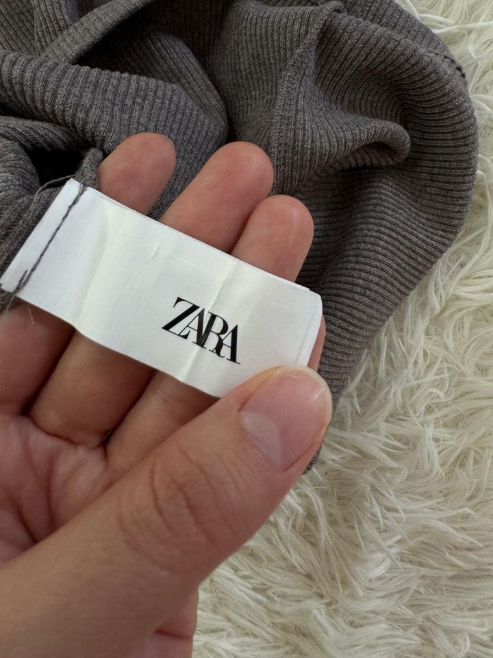 Серая кофта Zara