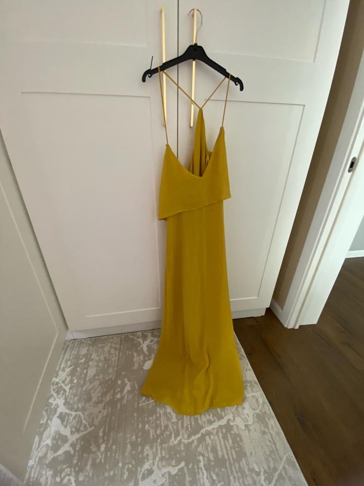 Платье манго