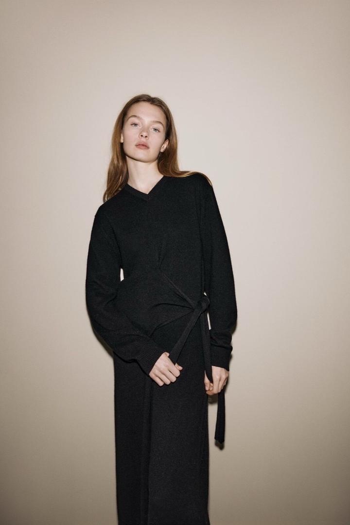 Кашемировое платье Zara