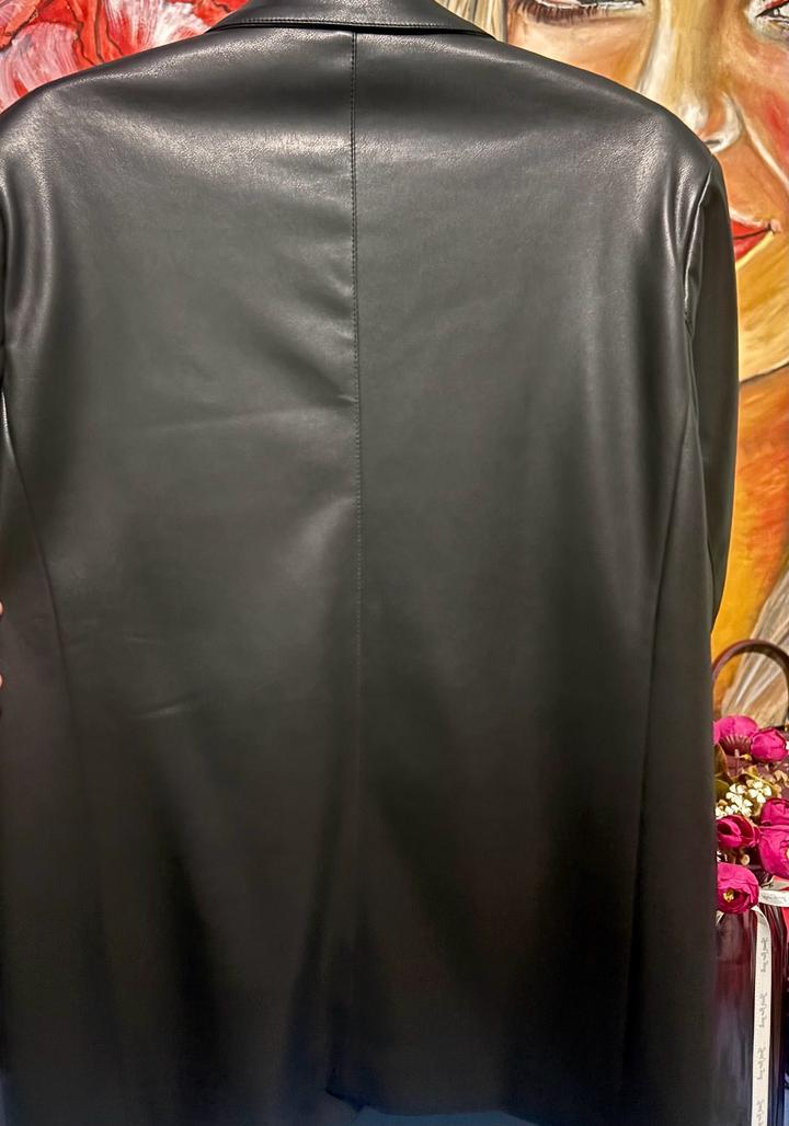 Новый кожаный пиджак