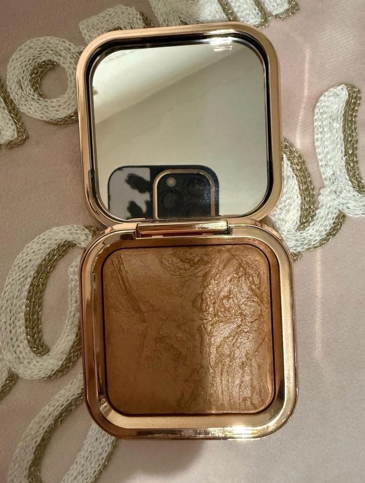 Kiko Milano Silky Glow Baked Bronzer