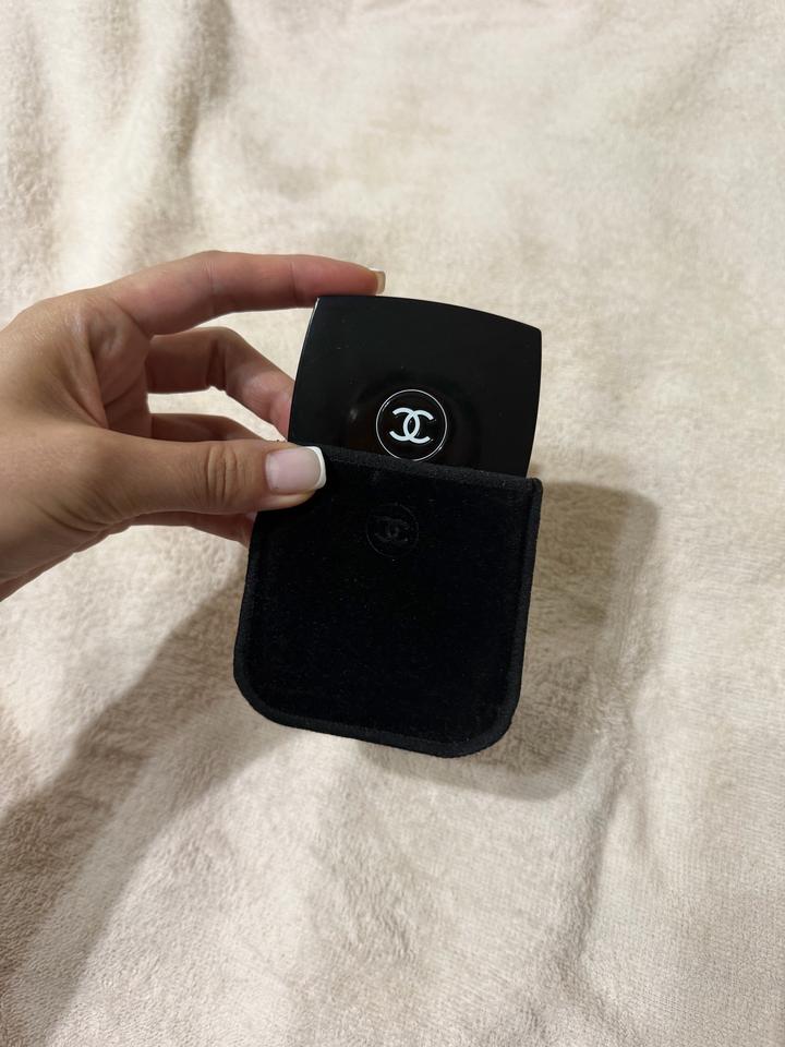 Chanel mirrow