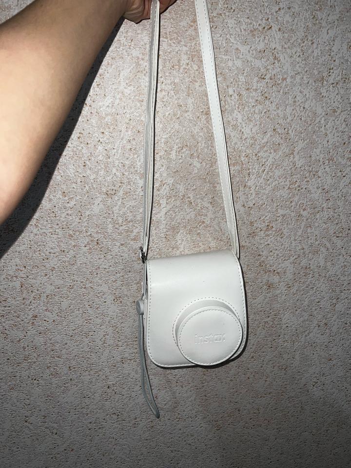 INSTAX MINI 11 + чехол и альбом. НОВЫЕ.