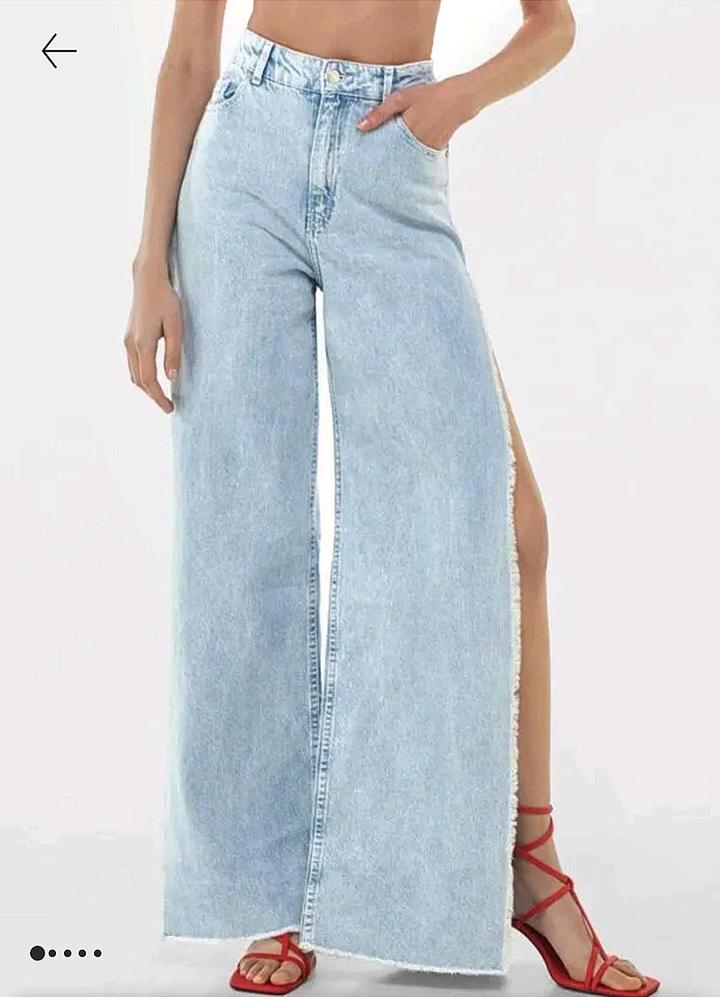 Джинсы Bershka