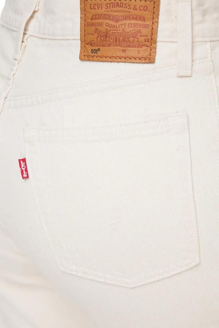 Белые джинсы Levis