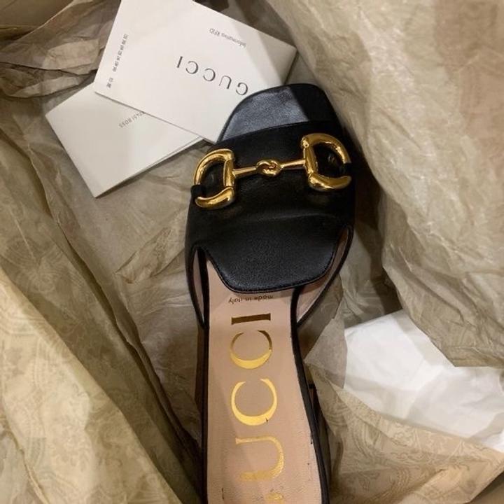 Босоножки Гуччи 35 р