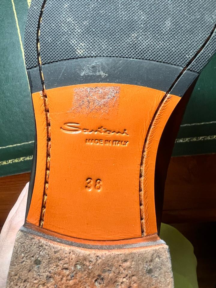 Santoni