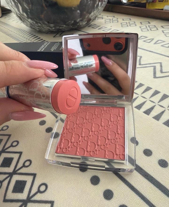 Оригинальная косметика Dior , продам как бокс в коробке ЗЯ