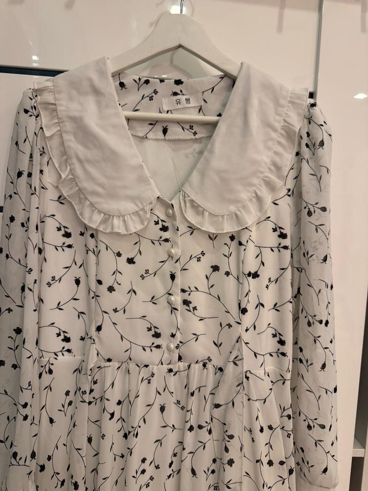 Белое платье