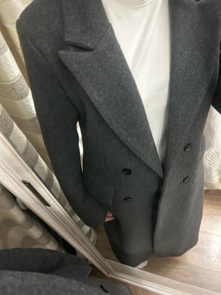 Приталенный серые пальто