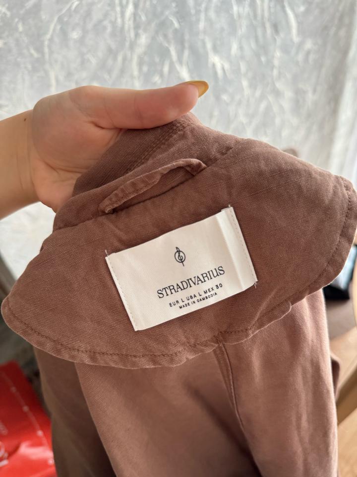Коричневая накидка Stradivarius