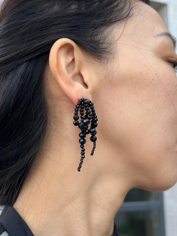 Нежные сережки весячие Корея