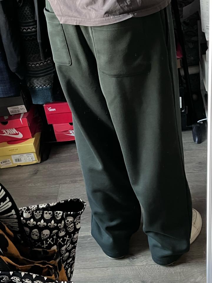 Uniqlo C sweatpants