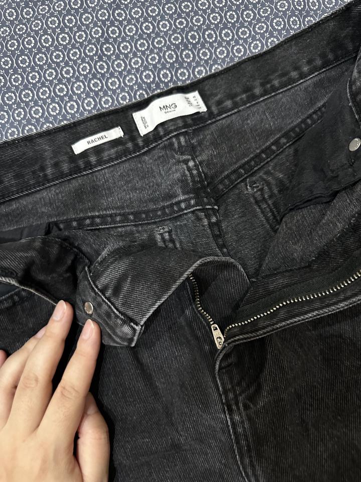 Джинсы манго