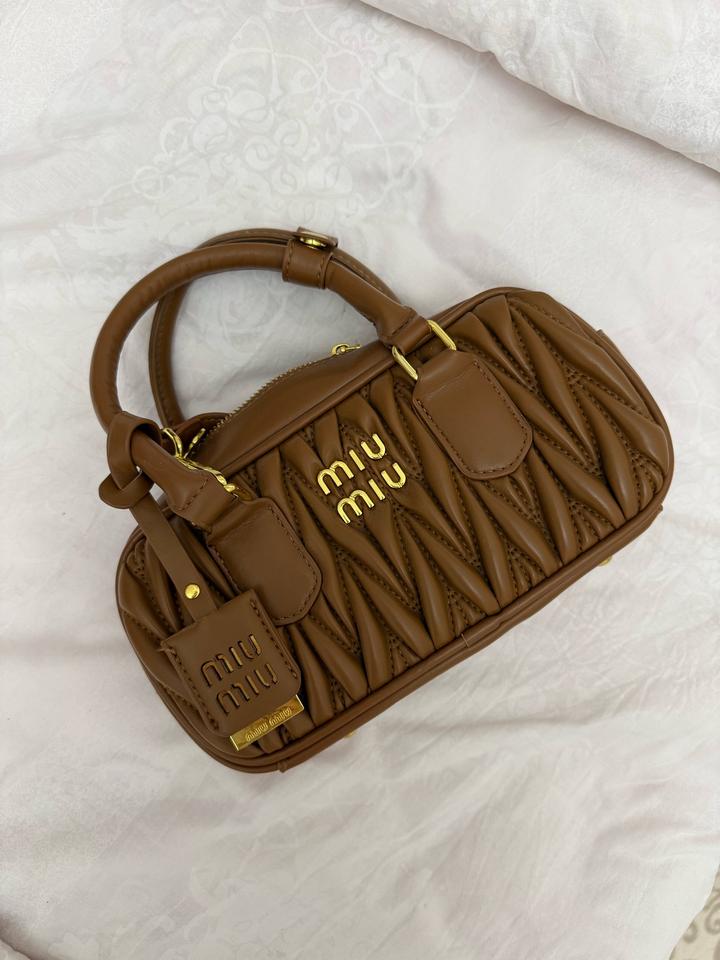 Сумка miumiu