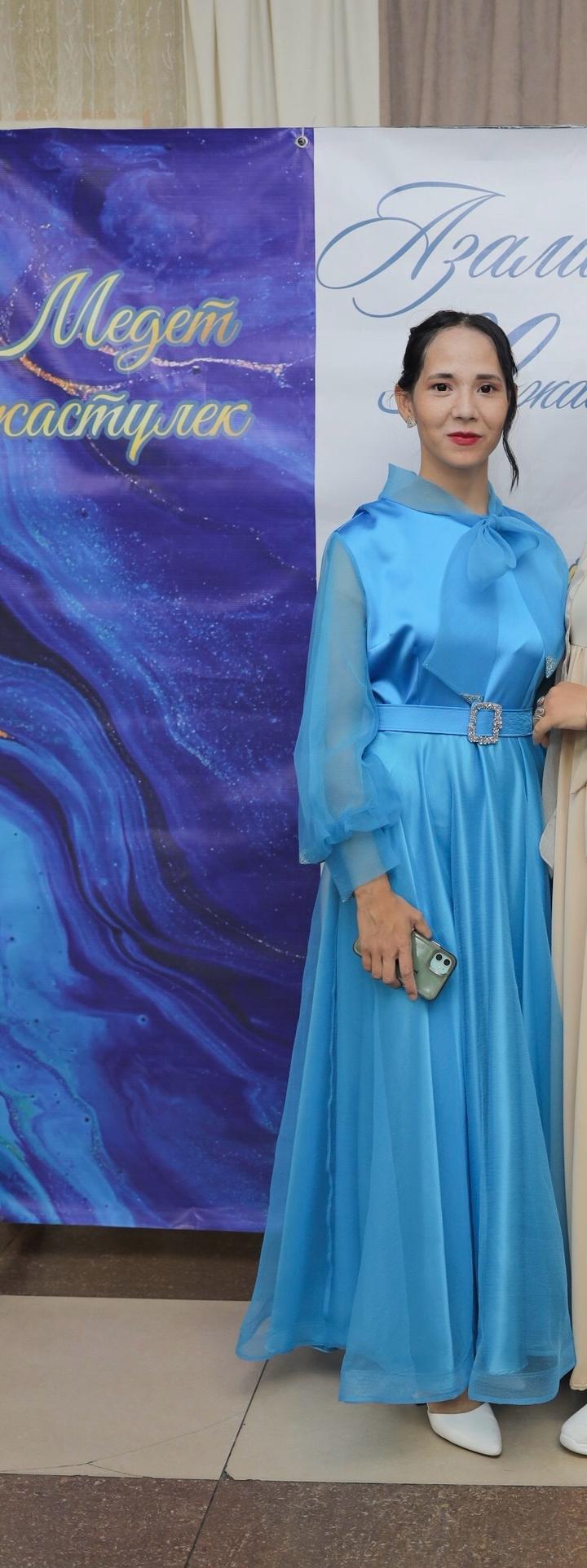 Платье вечерная