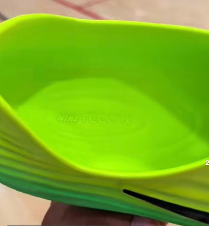 кроссовки — Nike ReactX Rejuven8 в расцветке Green Strike.