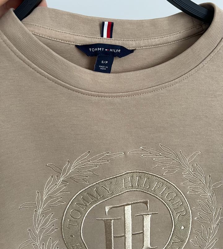 Свитшот от Tommy Hilfiger