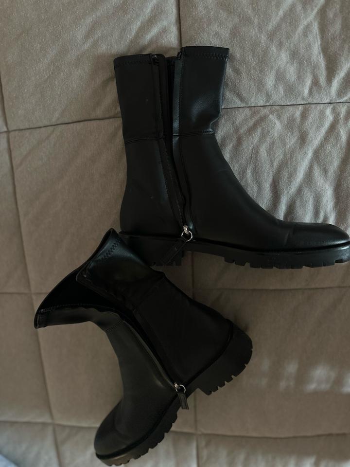 Полу сапоги Zara 38 рр