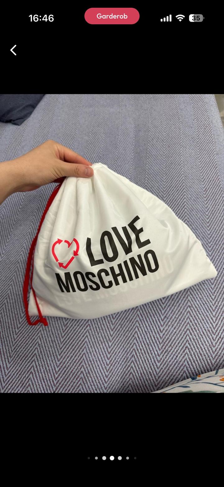 Сумка love moschino