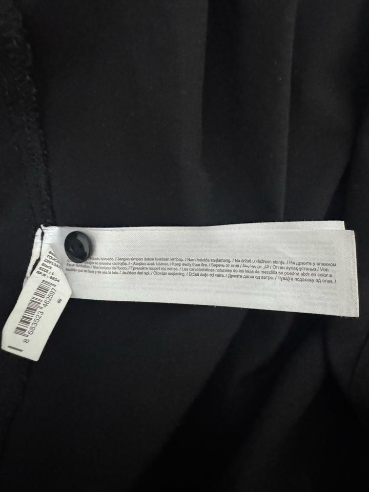 Черная рубашка