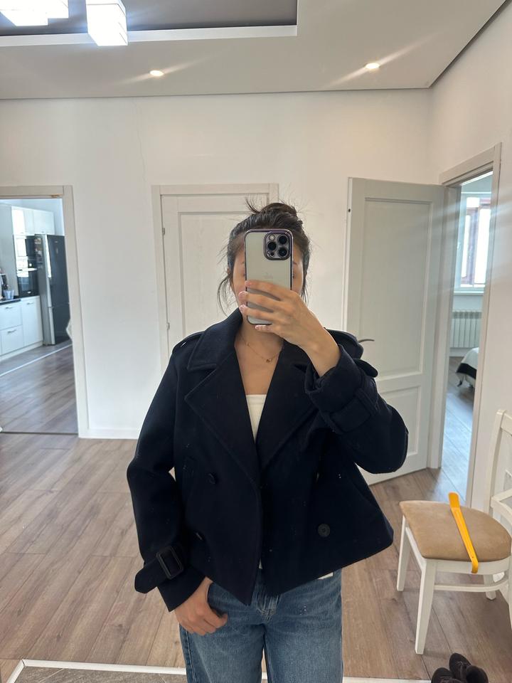 Укороченное палто, Bershka