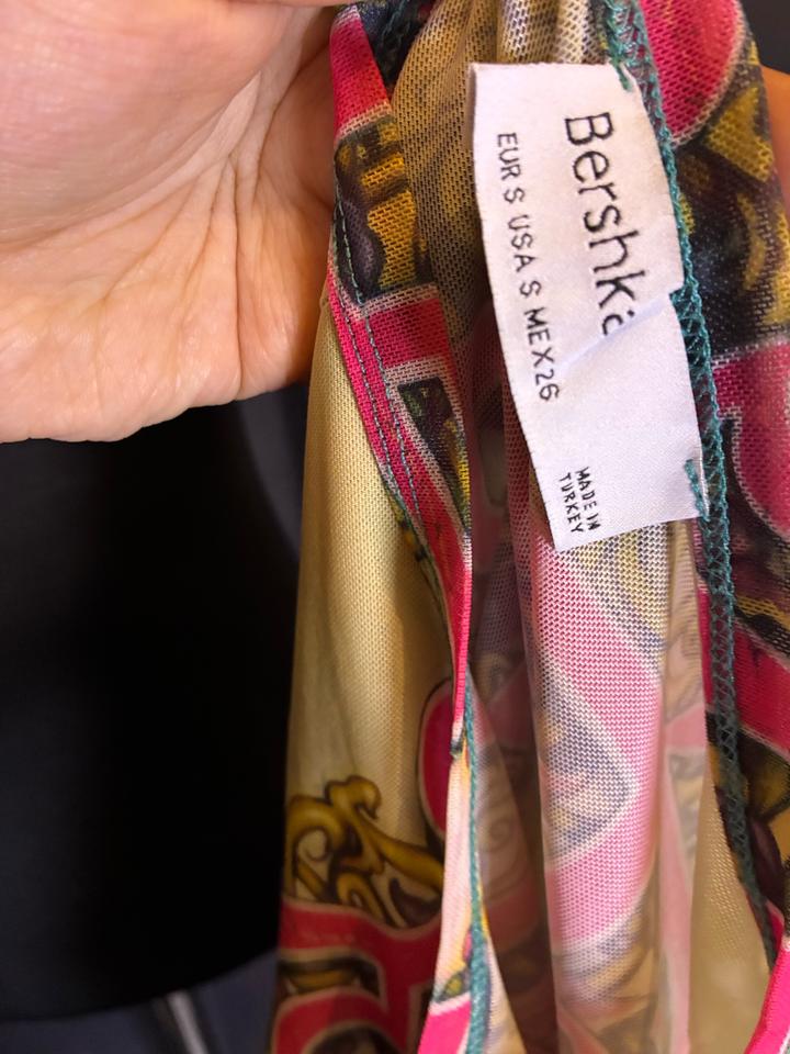 Полупрозрачная футболочка Bershka