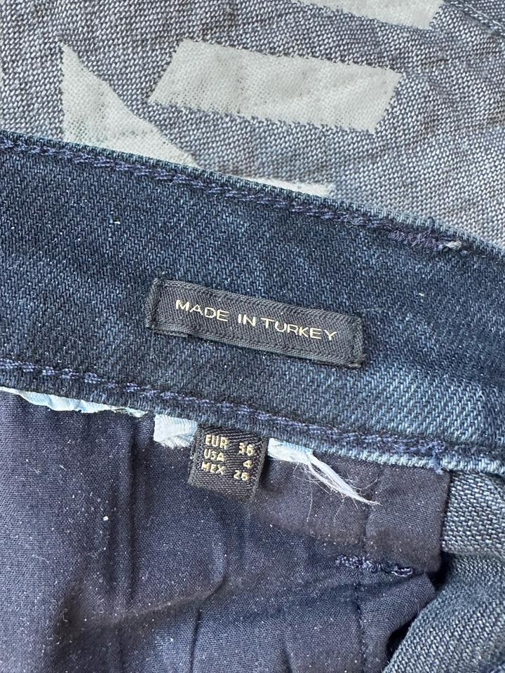 Синие джинсы Massimo Dutti