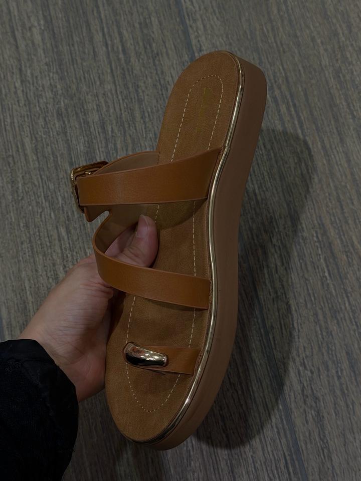 Женские сандали