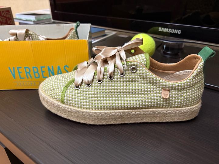 Кроссовки кеды Испания